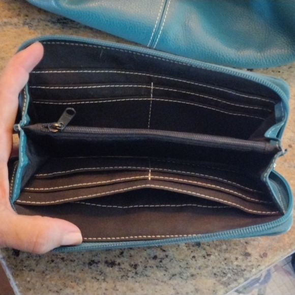 Tignanello Teal Turquoise Leather Satchel bag and Long Zipper wallet Set - Picture 6 of 6